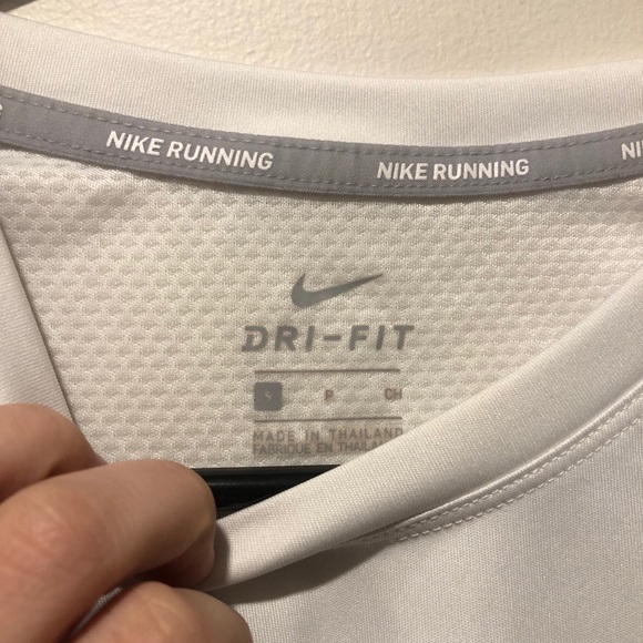 Workout shirt - Picture 2 of 2